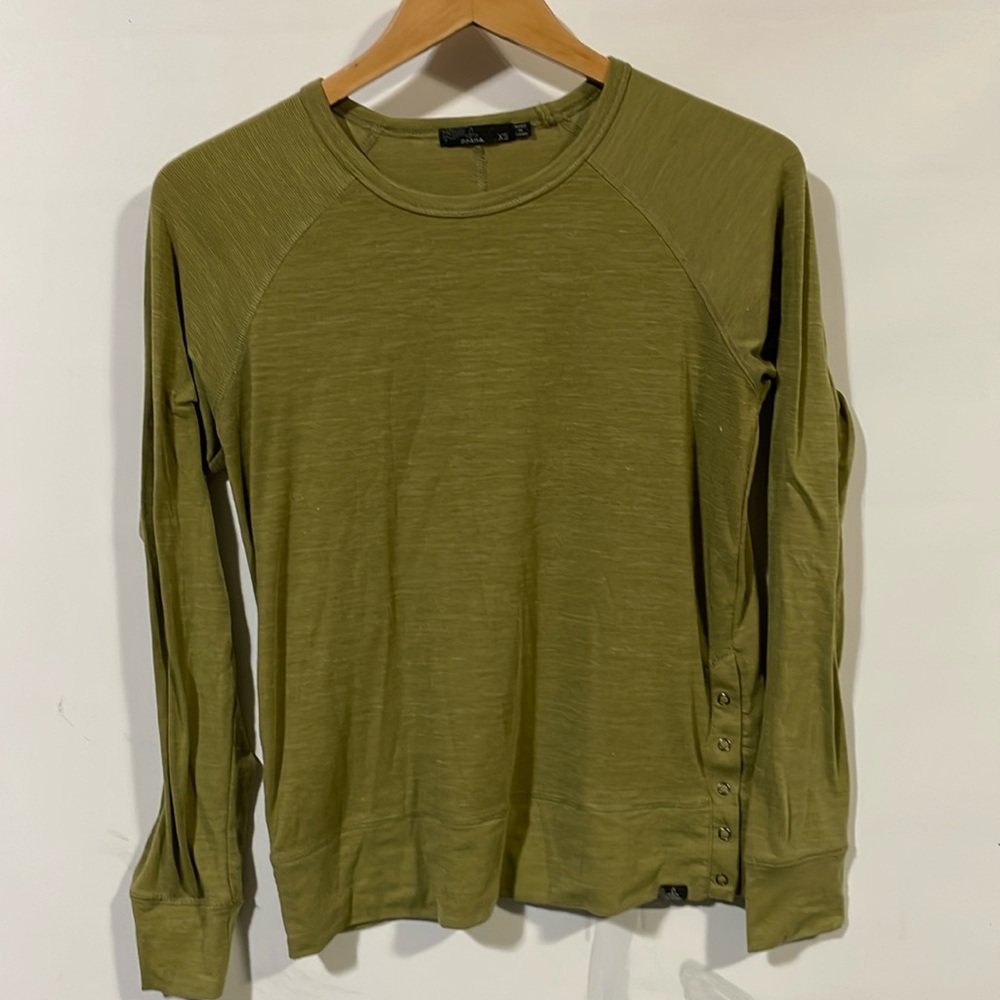 Prana Olive Green Crew Neck Sweater